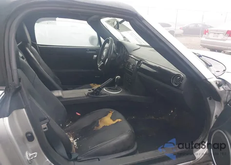 2006 Mazda Mx-5 Grand Touring z USA, uszkodzony, nr VIN JM1NC25F560120116